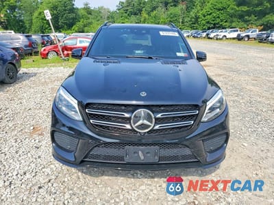 Piąte zdjęcie samochodu w środku: 2018 MERCEDES-BENZ GLE 350 4MATIC VIN:4JGDA5HB1JB110364 - miniatura