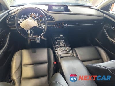 Zdjęcie 8 z 13 samochodu: 2022 MAZDA CX-30 PREFERRED VIN:3MVDMBCLXNM450989 - miniatura