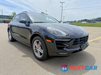 2017 PORSCHE MACAN GTS WP1AG2A51HLB56322 - główne zdjęcie licytacji z USA - miniatura