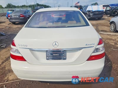 Zdjęcie 6 z 12 samochodu: 2008 MERCEDES-BENZ S 550 4MATIC VIN:WDDNG86X68A194033 - miniatura