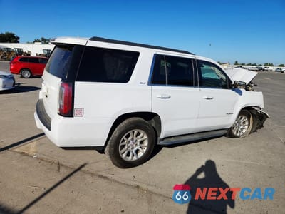 Trzecie zdjęcie samochodu z tyłu: 2018 GMC YUKON SLT VIN:1GKS2BKC8JR388649 - miniatura