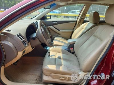 Zdjęcie 7 z 12 samochodu: 2010 NISSAN ALTIMA SR VIN:1N4BL2AP8AC115555 - miniatura