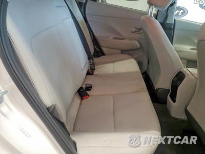 Zdjęcie 10 z 12 samochodu: 2025 HYUNDAI KONA SEL VIN:KM8HB3AB8SU288100 - miniatura