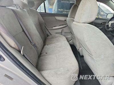 Zdjęcie 10 z 12 samochodu: 2010 TOYOTA COROLLA LE VIN:1NXBU4EE8AZ370286 - miniatura