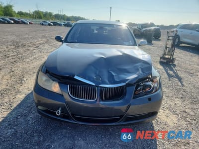 Piąte zdjęcie samochodu w środku: 2006 BMW 330 XI VIN:WBAVD33516KV65290 - miniatura