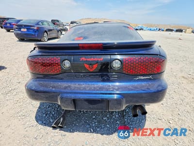 Zdjęcie 6 z 13 samochodu: 2002 PONTIAC FIREBIRD FORMULA VIN:2G2FV22G622148791 - miniatura