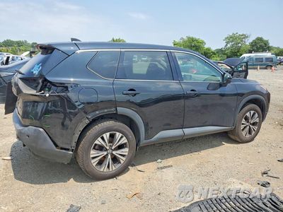 Trzecie zdjęcie samochodu z tyłu: 2021 NISSAN ROGUE SV VIN:5N1AT3BB1MC676016 - miniatura