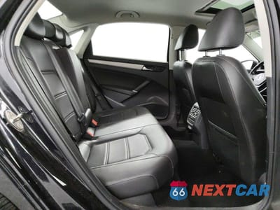 Zdjęcie 10 z 12 samochodu: 2021 VOLKSWAGEN PASSAT SE VIN:1VWSA7A30MC001822 - miniatura