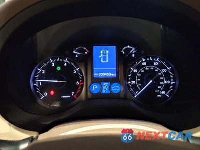 Zdjęcie 9 z 13 samochodu: 2011 LEXUS GX 460 VIN:JTJBM7FX5B5024176 - miniatura