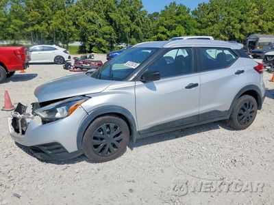 2019 NISSAN KICKS S 3N1CP5CU1KL493149 - główne zdjęcie licytacji z USA - miniatura