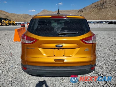 Zdjęcie 6 z 12 samochodu: 2016 FORD ESCAPE S VIN:1FMCU0F78GUA11882 - miniatura