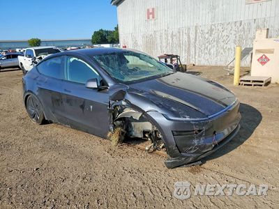 Czwarte zdjęcie samochodu z boku: 2026 TESLA MODEL Y VIN:7SAYGDEE0TA583301 - miniatura