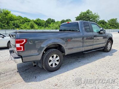 Trzecie zdjęcie samochodu z tyłu: 2018 FORD F150 SUPER CAB VIN:1FTEX1E52JKF85682 - miniatura