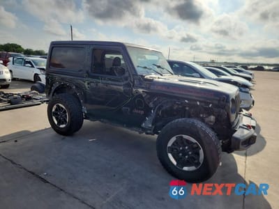 Czwarte zdjęcie samochodu z boku: 2021 JEEP WRANGLER RUBICON VIN:1C4HJXCNXMW596673 - miniatura