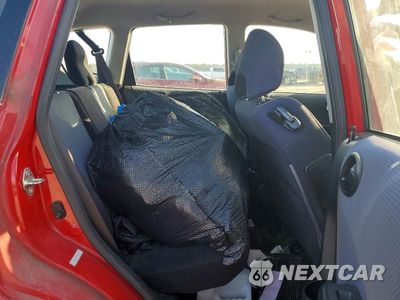 Zdjęcie 11 z 13 samochodu: 2008 HONDA FIT VIN:JHMGD38418S070651 - miniatura