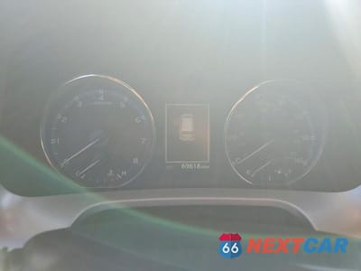 Zdjęcie 9 z 13 samochodu: 2016 TOYOTA RAV4 LIMITED VIN:2T3DFREV4GW501472 - miniatura