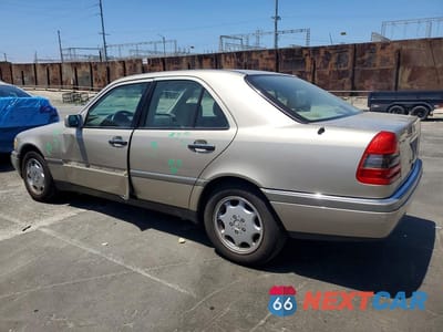 Drugie zdjęcie samochodu z przodu: 1997 MERCEDES-BENZ C 230 VIN:WDBHA23E4VF512284 - miniatura