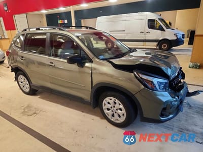 Czwarte zdjęcie samochodu z boku: 2021 SUBARU FORESTER VIN:JF2SKADC3MH569141 - miniatura