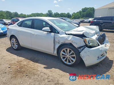 Czwarte zdjęcie samochodu z boku: 2015 BUICK VERANO CONVENIENCE VIN:1G4PR5SK1F4210863 - miniatura