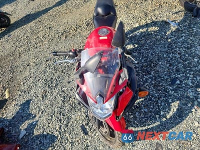 Piąte zdjęcie samochodu w środku: 2015 YAMAHA FZ6 RC VIN:JYARJ18Y5FA003172 - miniatura