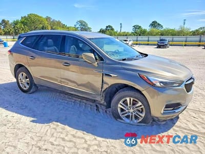 Czwarte zdjęcie samochodu z boku: 2018 BUICK ENCLAVE ESSENCE VIN:5GAERBKW1JJ142802 - miniatura
