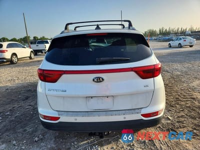 Zdjęcie 6 z 14 samochodu: 2018 KIA SPORTAGE EX VIN:KNDPN3AC3J7387226 - miniatura