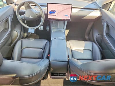 Zdjęcie 8 z 13 samochodu: 2022 TESLA MODEL Y VIN:7SAYGDEF3NF307550 - miniatura