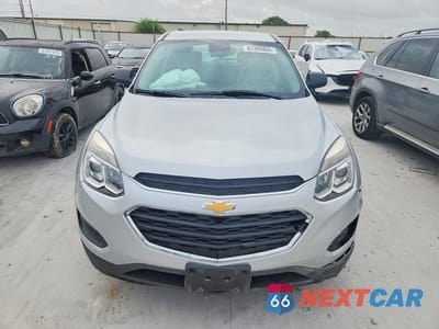 Piąte zdjęcie samochodu w środku: 2017 CHEVROLET EQUINOX LS VIN:2GNALBEK1H1560053 - miniatura