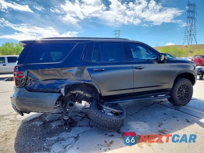 Trzecie zdjęcie samochodu z tyłu: 2023 CHEVROLET TAHOE K1500 Z71 VIN:1GNSKPKD7PR499257 - miniatura