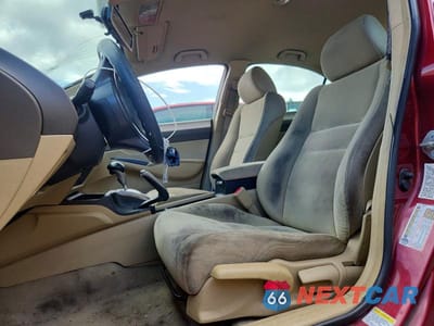 Zdjęcie 7 z 12 samochodu: 2008 HONDA CIVIC LX VIN:1HGFA16558L055670 - miniatura
