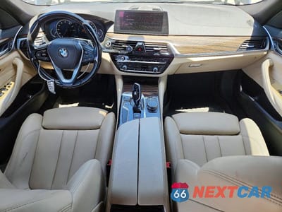 Zdjęcie 8 z 12 samochodu: 2018 BMW 530E VIN:WBAJA9C58JB252031 - miniatura