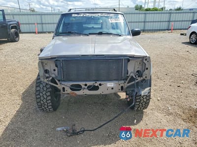 Piąte zdjęcie samochodu w środku: 2001 JEEP CHEROKEE SPORT VIN:1J4FF48S91L539801 - miniatura