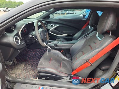 Zdjęcie 7 z 12 samochodu: 2017 CHEVROLET CAMARO ZL1 VIN:1G1FJ1R69H0158586 - miniatura