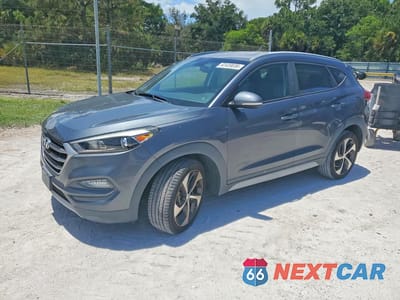 2017 HYUNDAI TUCSON SPORT KM8J3CA22HU539474 - główne zdjęcie licytacji z USA - miniatura