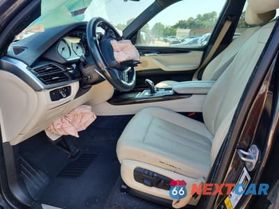 Zdjęcie 7 z 13 samochodu: 2018 BMW X5 XDRIVE35I VIN:5UXKR0C51J0X98448 - miniatura
