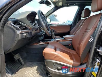 Zdjęcie 7 z 13 samochodu: 2013 BMW X5 XDRIVE35I VIN:5UXZV4C51D0E04665 - miniatura