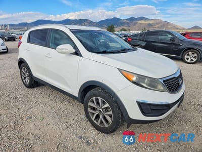 Czwarte zdjęcie samochodu z boku: 2015 KIA SPORTAGE LX VIN:KNDPB3ACXF7678709 - miniatura