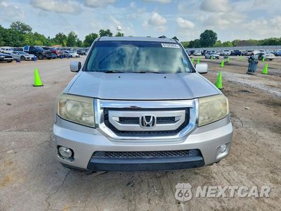 Piąte zdjęcie samochodu w środku: 2010 HONDA PILOT EXL VIN:5FNYF3H5XAB004210 - miniatura