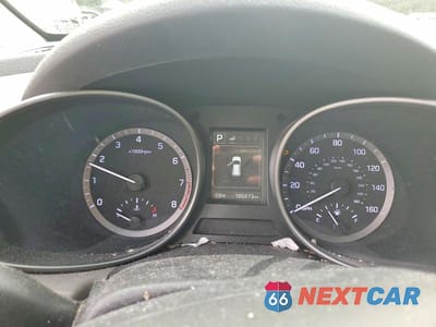 Zdjęcie 9 z 12 samochodu: 2019 HYUNDAI SANTA FE XL SE VIN:KM8SMDHF8KU298043 - miniatura