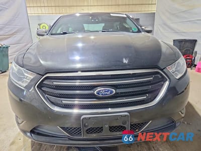 Piąte zdjęcie samochodu w środku: 2015 FORD TAURUS LIMITED VIN:1FAHP2J8XFG151111 - miniatura