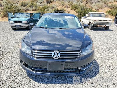 Piąte zdjęcie samochodu w środku: 2012 VOLKSWAGEN PASSAT SE VIN:1VWBP7A33CC044080 - miniatura