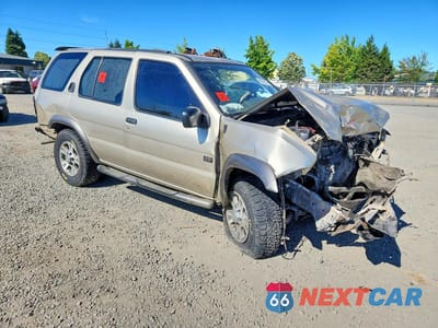 Czwarte zdjęcie samochodu z boku: 1999 NISSAN PATHFINDER XE VIN:JN8AR07Y3XW389752 - miniatura