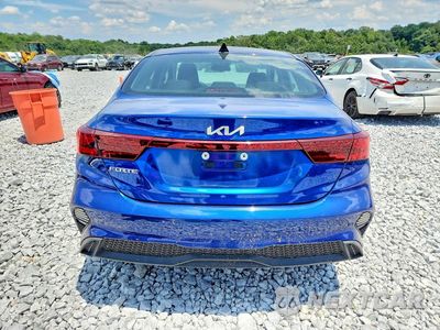 Zdjęcie 6 z 12 samochodu: 2024 KIA FORTE LXS VIN:3KPF24AD2RE760836 - miniatura