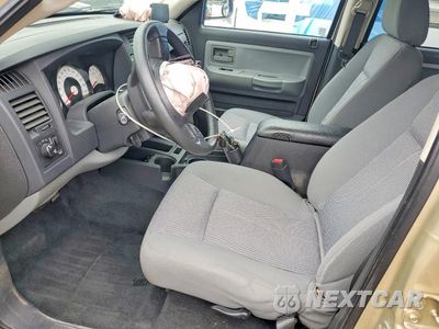 Zdjęcie 7 z 12 samochodu: 2011 DODGE DAKOTA SLT VIN:1D7RW3GPXBS708540 - miniatura