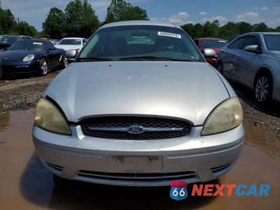 Piąte zdjęcie samochodu w środku: 2001 FORD TAURUS SES VIN:1FAFP55S01A150222 - miniatura