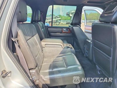 Zdjęcie 11 z 13 samochodu: 2011 LINCOLN NAVIGATOR VIN:5LMJJ2J56BEJ06992 - miniatura