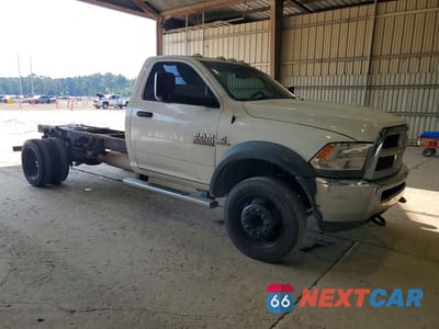Czwarte zdjęcie samochodu z boku: 2015 RAM 5500 VIN:3C7WRNBL5FG706246 - miniatura