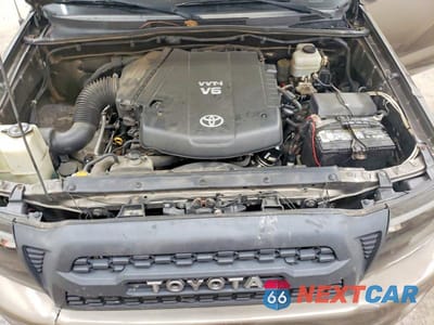 Zdjęcie 11 z 12 samochodu: 2011 TOYOTA TACOMA DOUBLE CAB VIN:3TMLU4EN2BM073027 - miniatura