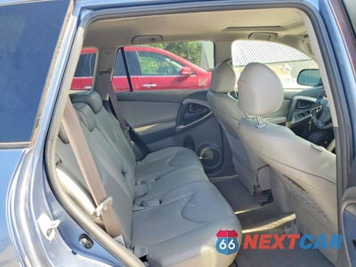 Zdjęcie 11 z 13 samochodu: 2008 TOYOTA RAV4 LIMITED VIN:JTMBK31V986035501 - miniatura