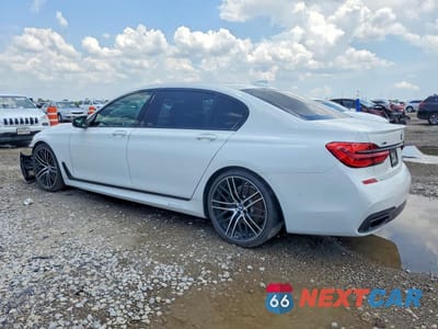Drugie zdjęcie samochodu z przodu: 2018 BMW 750 XI VIN:WBA7F2C5XJG424324 - miniatura